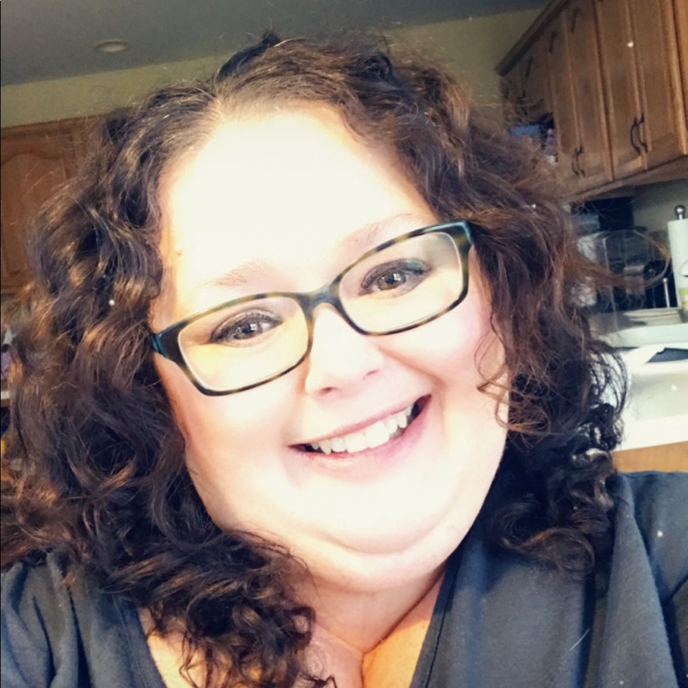 Meet your Posher, Bobbi